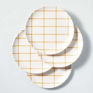 (4) Hearth and hand dinner plates